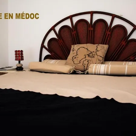 Bureau Lesparre-medoc, Les Pins *